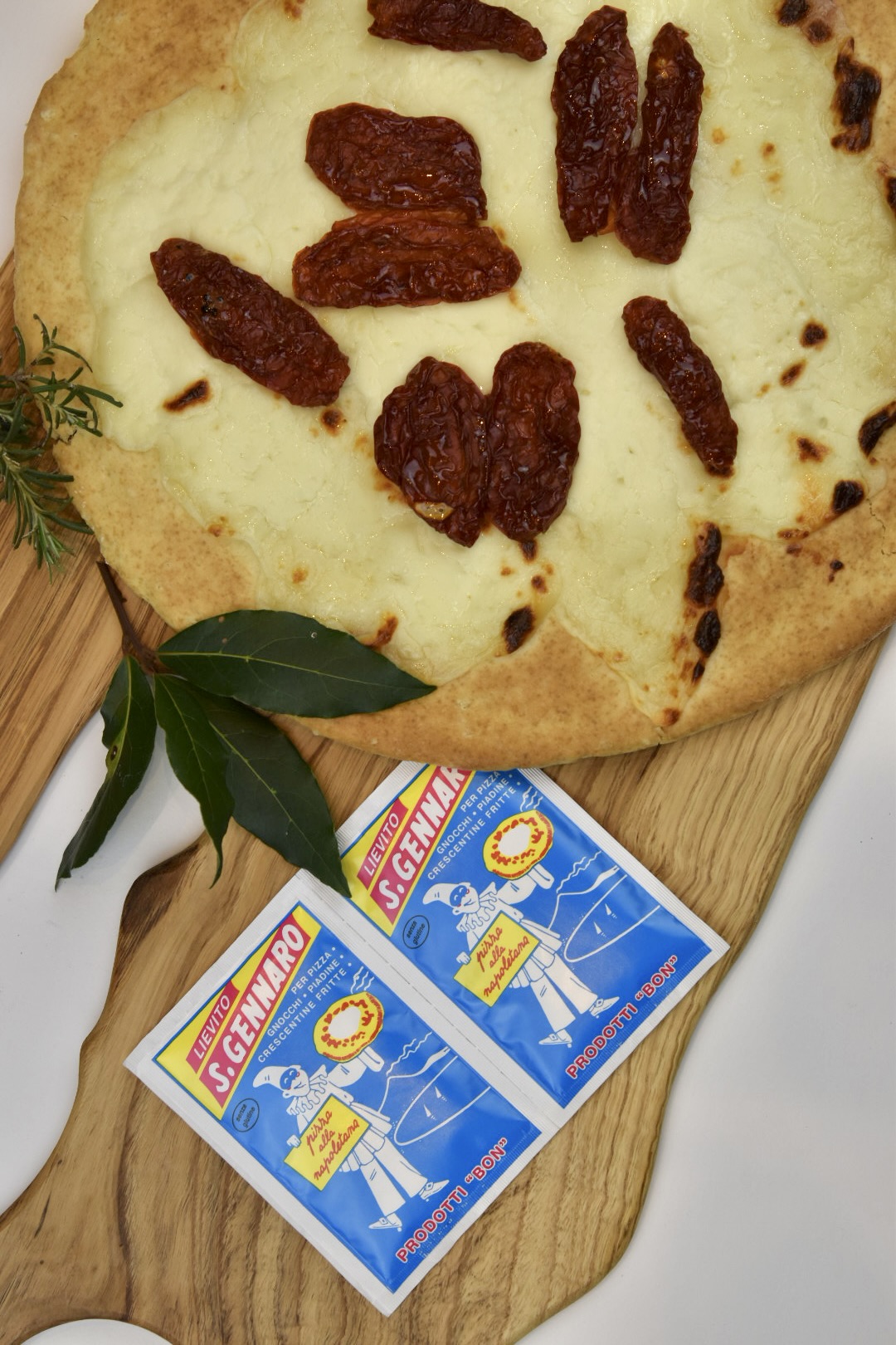 Focaccia con queso stracchino