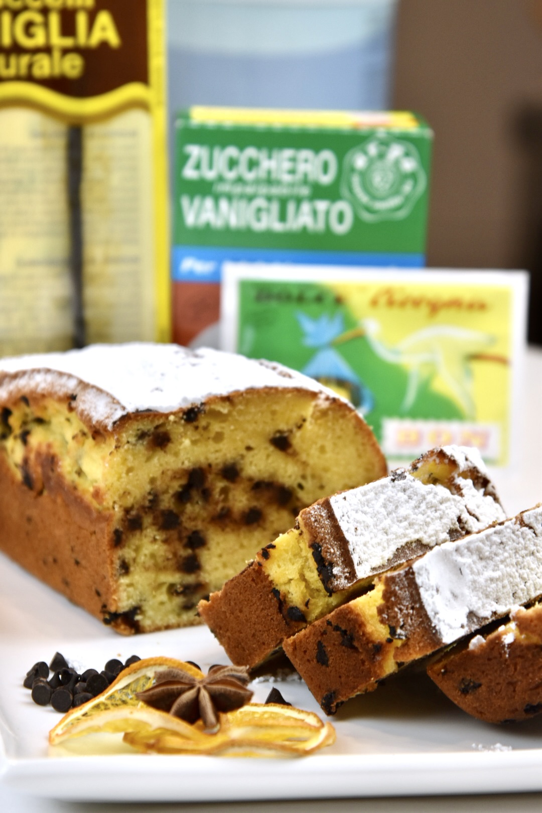 Plumcake arancia e gocce di cioccolato