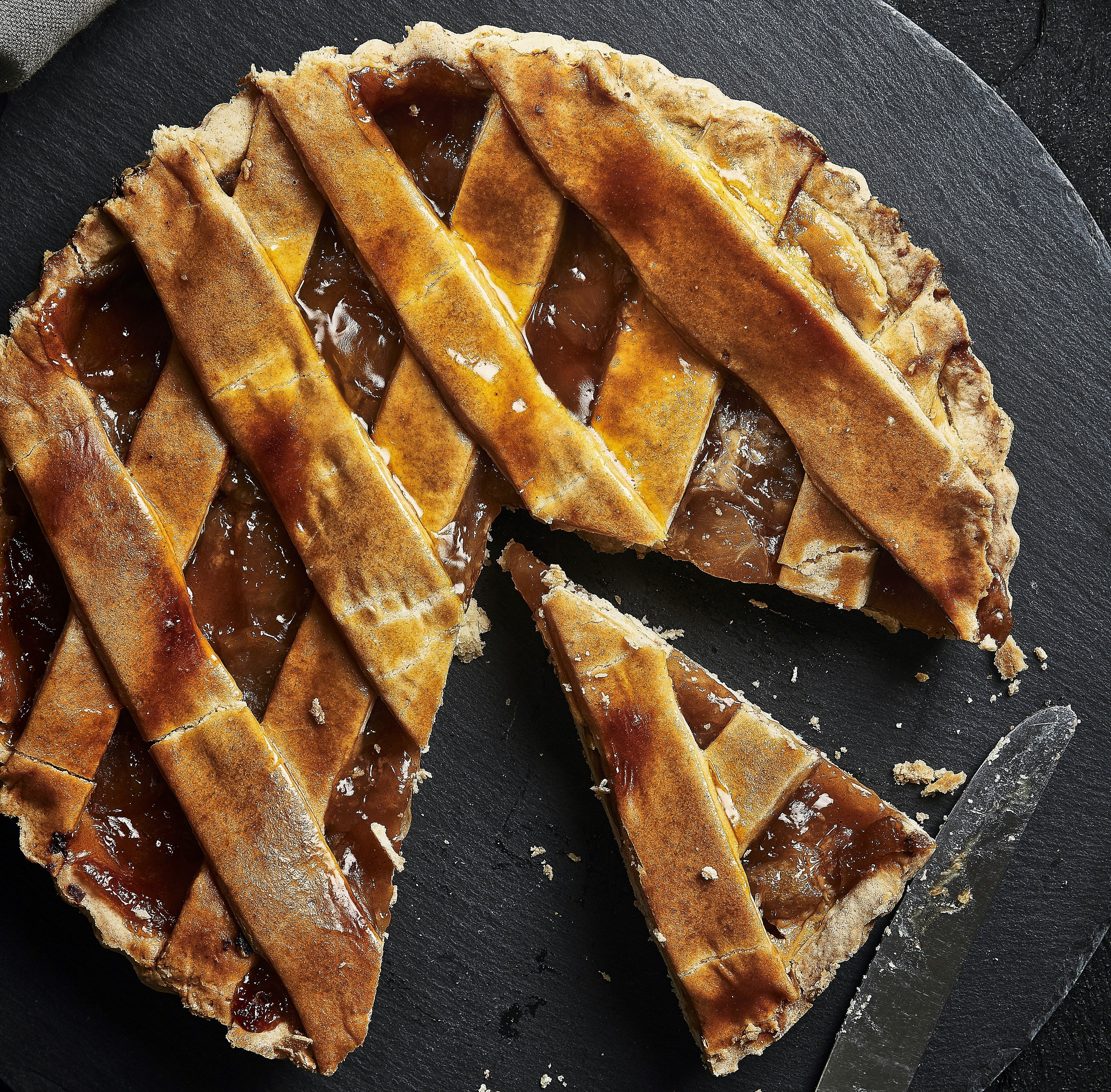 Double-Layer Peach Jam Tart